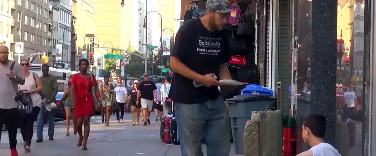 A Meter Maid Mistreats A Homeless War Veteran. Now Keep Your Eyes On ...